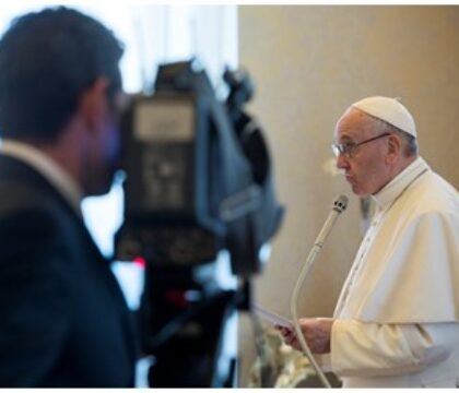 La communication vaticane en cours de changement