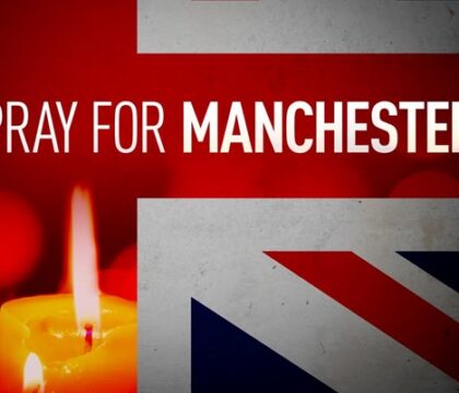 Douleur et prières après l&rsquo;attentat à Manchester