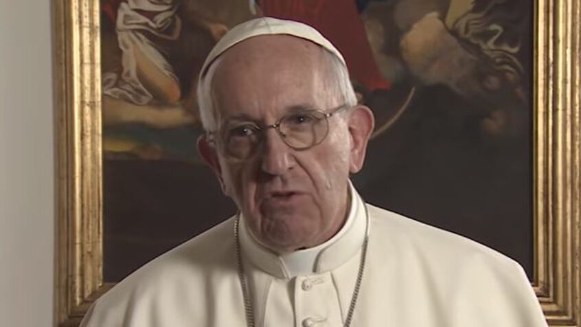 Le pape appelle à prier pour la fin du commerce des armes
