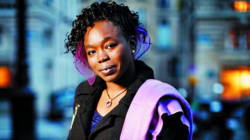 Fatou Diome : « Ruminer le passé empêche d&rsquo;imaginer l&rsquo;avenir »