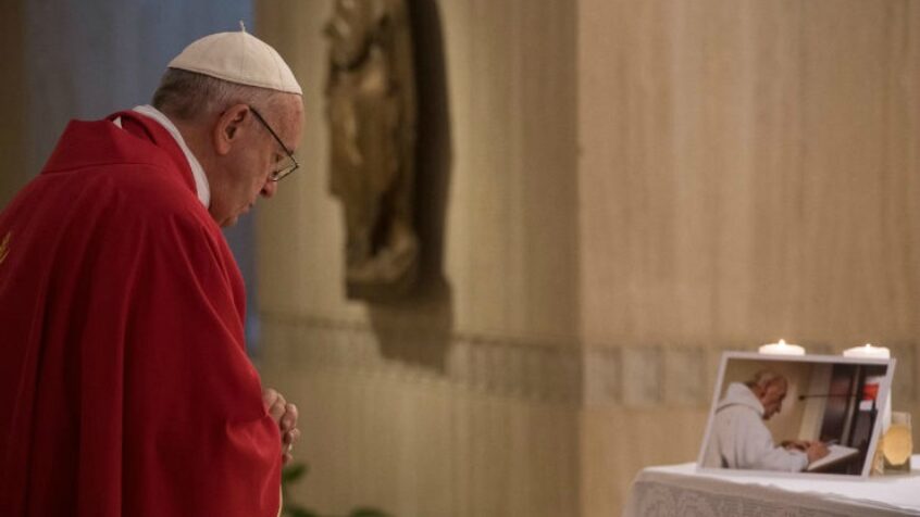 Le Père Hamel à l&rsquo;honneur sur le compte Instagram du pape   