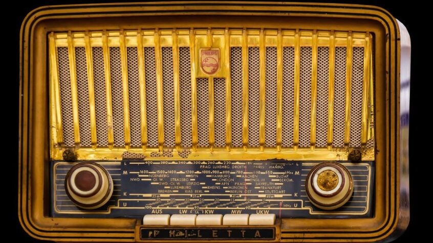 La radio toujours d&rsquo;actualité au Vatican