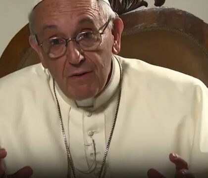 Le message du Pape aux peuples du Chili et du Pérou