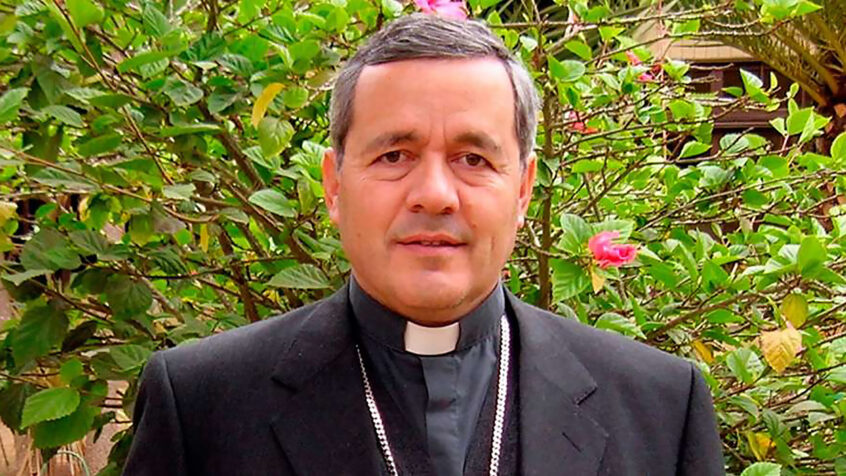 Le pape envoie un prélat au Chili pour recueillir des informations sur Mgr Barros