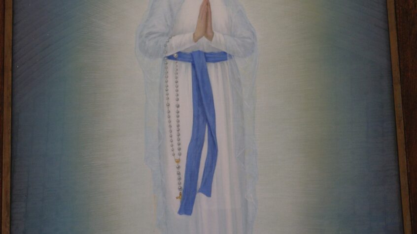 Il y a 85 ans, la dernière apparition de la Vierge des Pauvres à Banneux