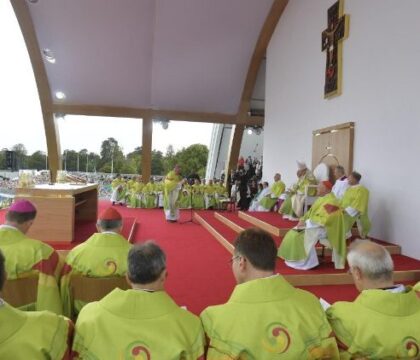 Dublin 2018 : le pape demande « pardon » à Dieu pour les abus et le silence
