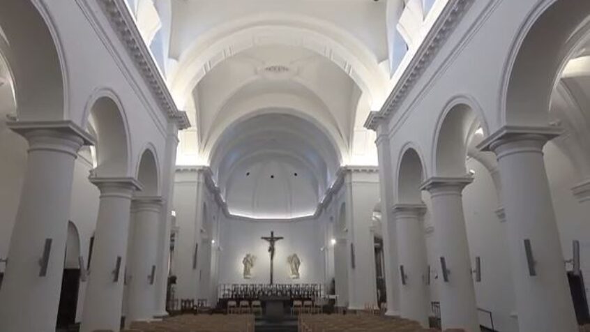 Ciney: la collégiale va accueillir la messe TV