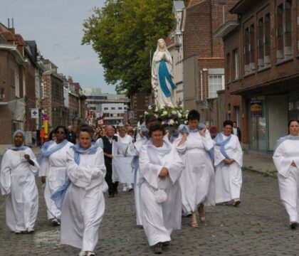 ND de Lourdes à l’honneur de la Grande Procession de Tournai