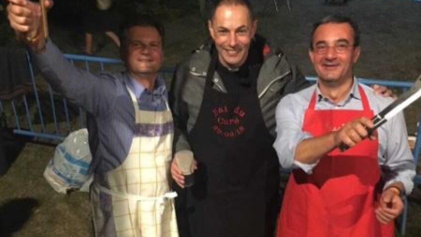Succès de foule pour le premier bal du curé !