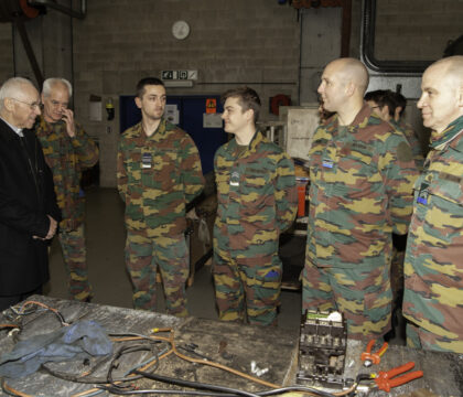 Le Cardinal visite la caserne Général Ruquoy à Tournai