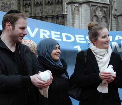 De jeunes Anversois en trialogue