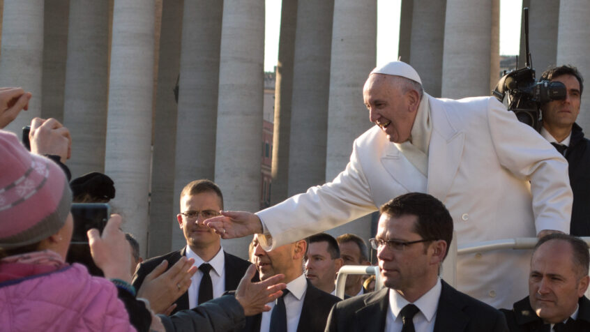 6ème anniversaire du pontificat de François : retour au cœur de la foi chrétienne