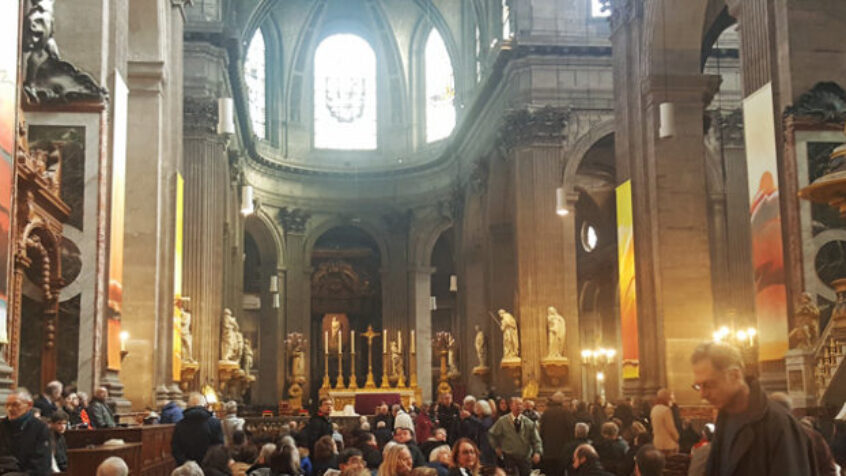 A Paris, la messe chrismale se déplace à Saint Sulpice