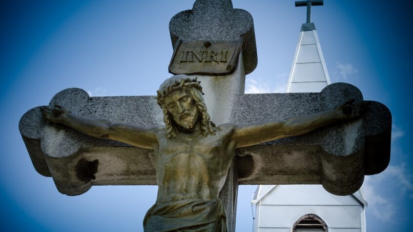 La Semaine sainte en radio et en télévision