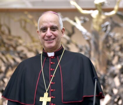 Un invité de prestige pour la Fête Dieu à Banneux