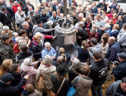 Arlon : une nouvelle cloche pour Saint-Martin