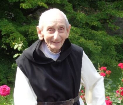 Décès du père Bernard de Give