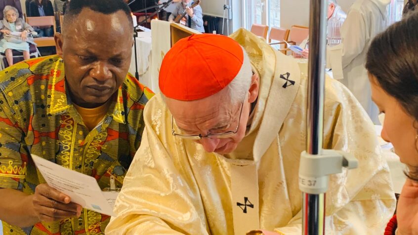 Visite du cardinal De Kesel aux Cliniques de l&rsquo;Europe