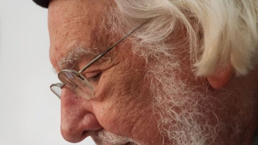 Nicaragua : décès du prêtre Ernesto Cardenal, théologien de la Libération