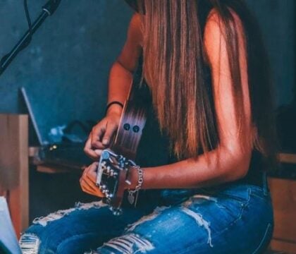 Chanter pour tenir le coup