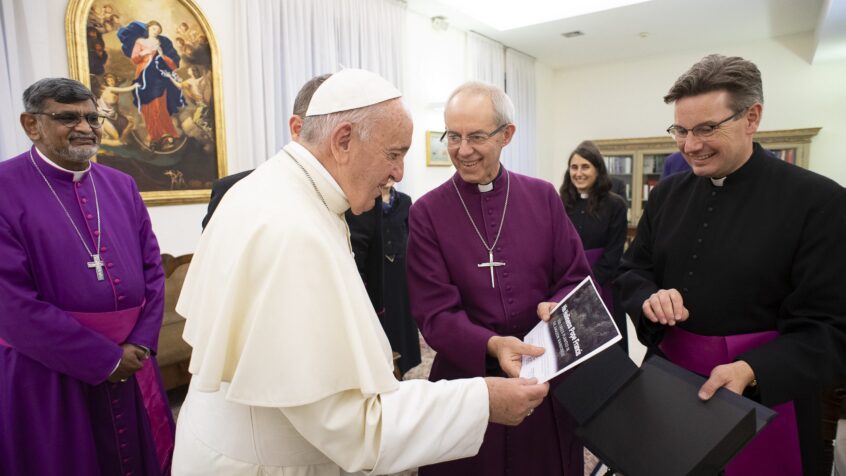 « Divers et unis »: un nouveau recueil de textes du pape François sur les relations humaines