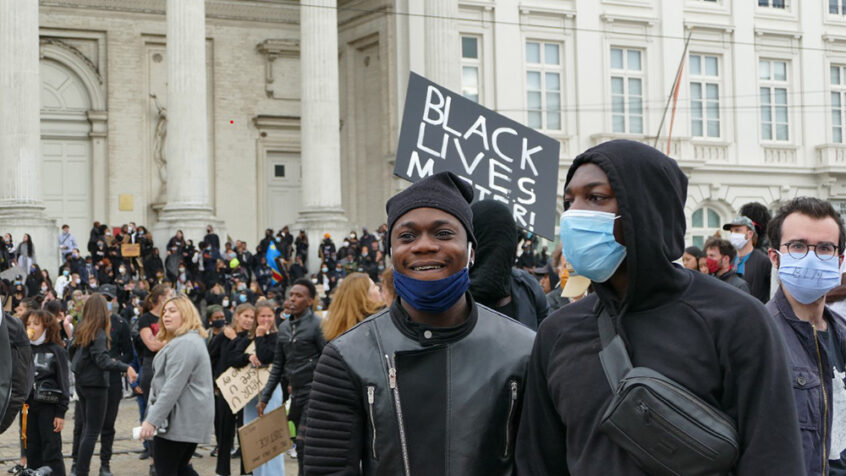 « Le Vent souffle où il veut » –  Le raciste et son « ami noir »