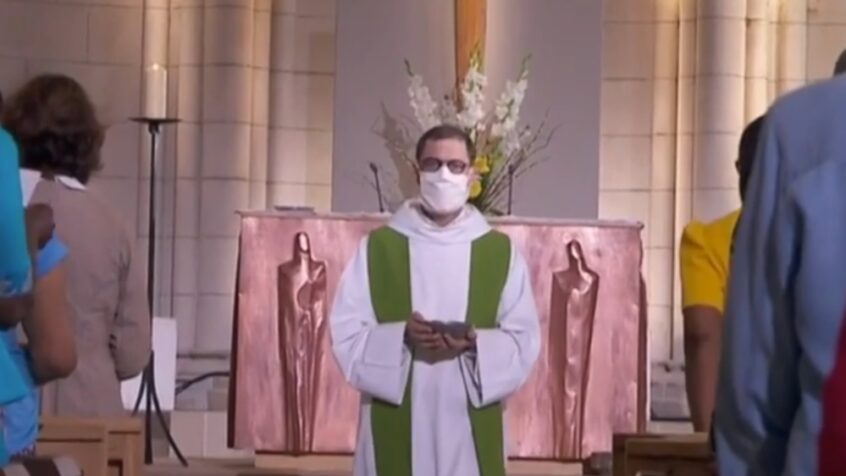 L’Église catholique réagit aux nouvelles mesures sanitaires