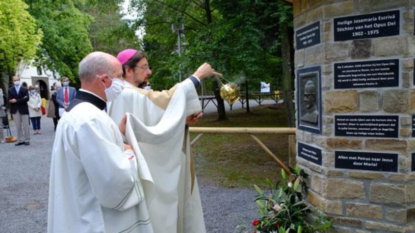 Saint Josémaria à l’honneur à Banneux