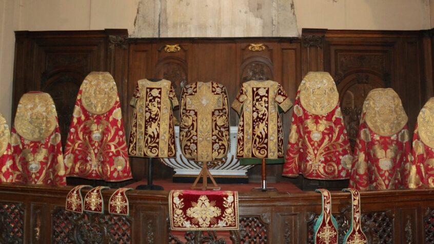 Appel aux dons pour la restauration des vêtements liturgiques de la cathédrale de Tournai