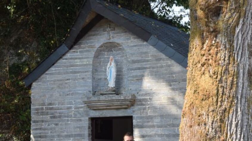 Coup de fraîcheur sur la chapelle de Mortehan : un ange est passé par là