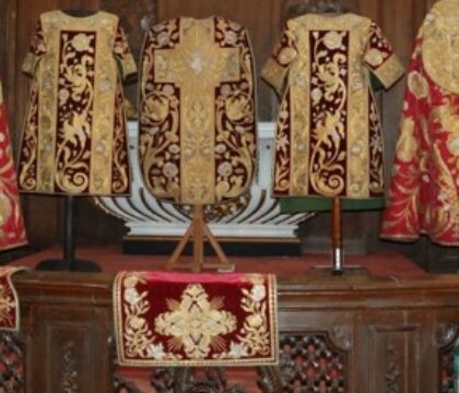 Vêtements cultes – restaurer pour préserver
