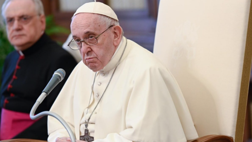 « L’espérance du monde réside entièrement dans la bénédiction de Dieu », déclare le Pape François