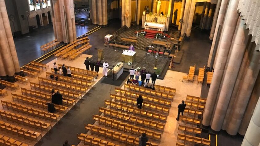 Cultes : une demande en attente