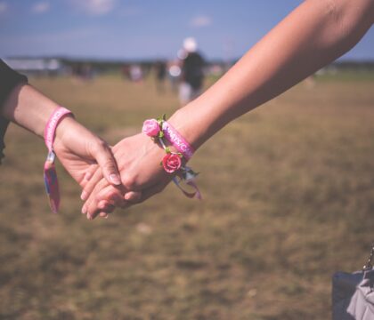 Pour la Congrégation pour la doctrine de la Foi, la bénédiction des unions homosexuelles n&rsquo;est pas licite
