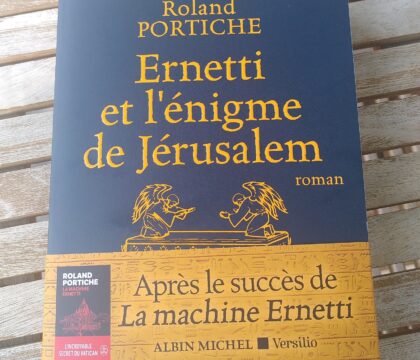 Roman: Enquête sur le passé de la Bible