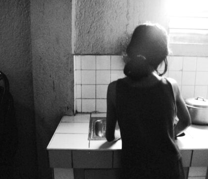 En cette journée mondiale, écoutons ces hommes et femmes victimes de l&rsquo;exploitation