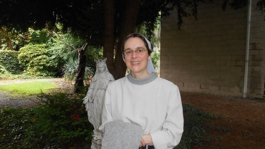 Elles y croient (2/4) : Soeur Charlotte, née pour devenir religieuse