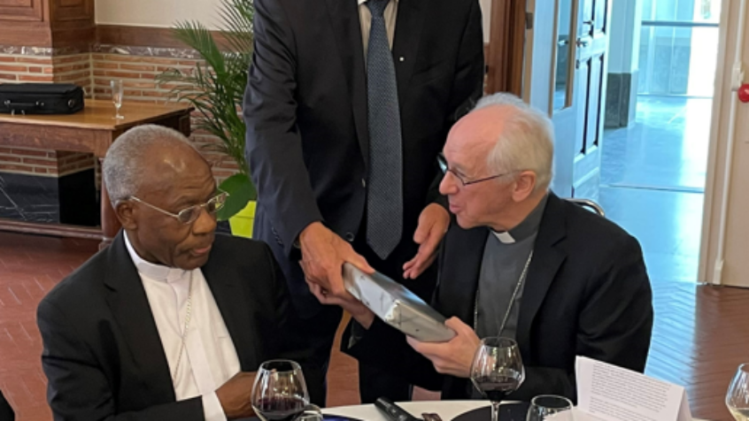 Les évêques belges ont dit au revoir au nonce Kasujja