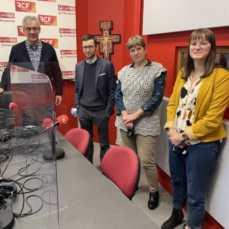 En débat