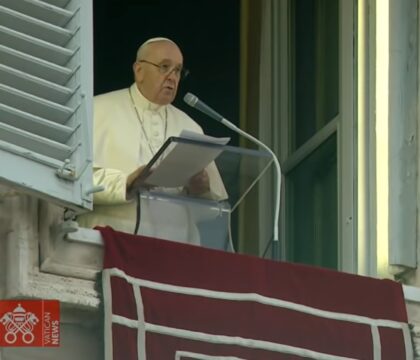 Le pape a rappelé lors de l&rsquo;angélus: la prière « donne de l’oxygène à la vie »