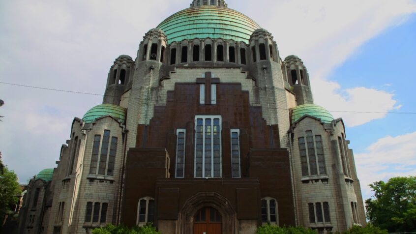 Cointe: Escalade et mémorial pour la paix coexisteront dans le projet Basilique expérience