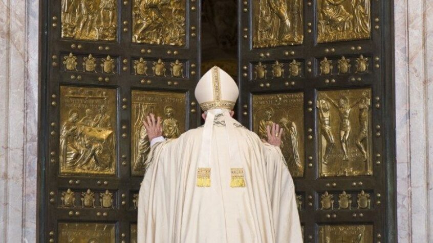 Le Pape annonce le Jubilé de 2025, signe de renaissance après la pandémie