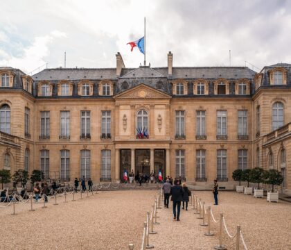 « Qui est Jésus pour vous ? » : Les candidats à la présidentielle évoquent leur rapport au Christ