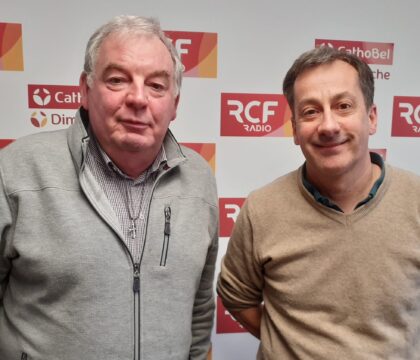 AUDIO – Décryptages : Retour au bureau & santé mentale des belges