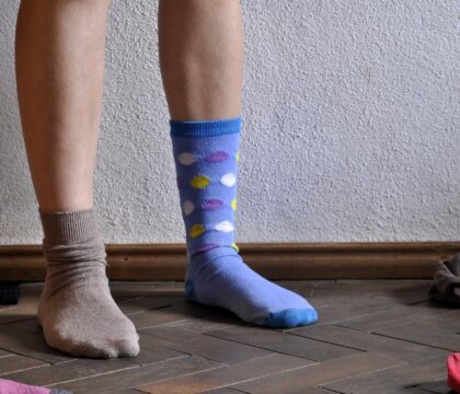 Chaussettes dépareillées, café inclusif, chansons : la Journée Mondiale de la Trisomie 21 porteuse d&rsquo;initiatives