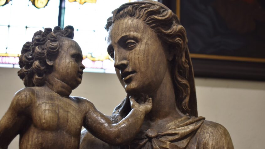 De chair et de bois, Vierges à l’Enfant en Hainaut