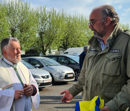 Une ambulance bénie par Mgr Kockerols est en route vers Kharkiv, en Ukraine