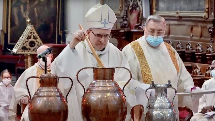 Archevêque et évêques nous invitent à la messe chrismale