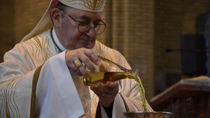 Messes chrismales en Belgique : Des églises combles et des fidèles comblés !