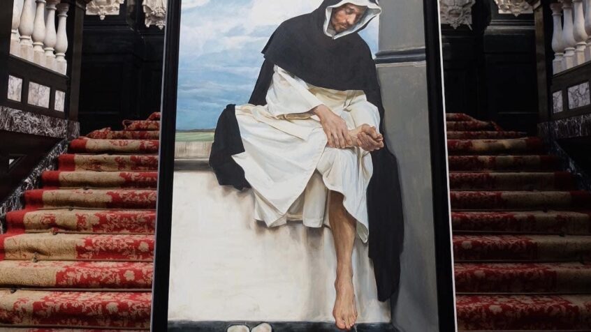 Un jeune artiste néerlandais livre une version hyperréaliste de saint Dominique